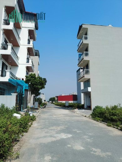Cần bán 78m2 đất dịch vụ Vân Canh, Hoài Đức giá cực mềm nhô 70tr/m2