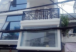 CẦN BÁN NHÀ MẶT TIỀN Kinh doanh , QUẬN 4.