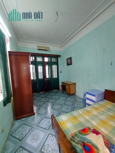 BÁN NHÀ ĐƯỜNG NGUYỄN TRÃI,DT:42M x 5 TẦNG NHÀ ĐẸP HIỆN ĐẠI VÀO Ở NGAY GIÁ CHỈ HƠN 4 TỶ