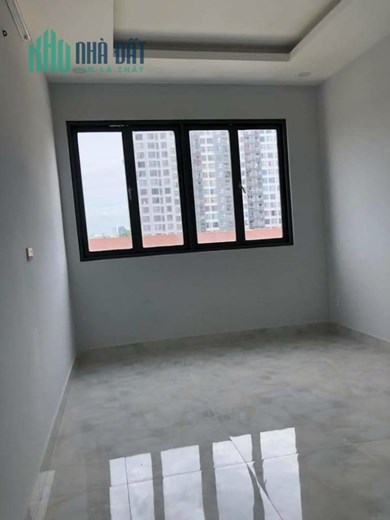 Bán gấp nhà 3 tầng HXH đỗ cửa Quận 4 bán 4,65 tỷ