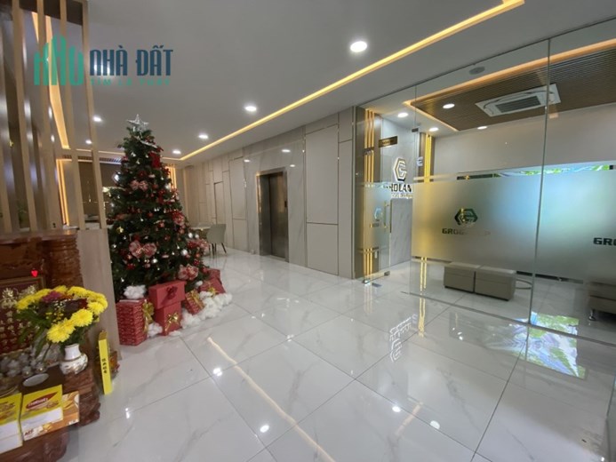Mặt bằng 2 tầng tòa VP mt Điện Biên Phủ Q1 290m2 sàn, full thiết kế bên trong chỉ 55 triệu