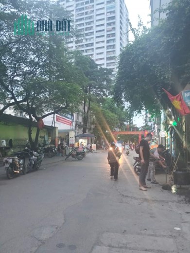7 TỶ (CÓ TL) SỞ HỮU NHÀ KHU NGOẠI GIAO ĐOÀN - GẦN PHỐ - NGÕ THÔNG - ÔTÔ VÀO NHÀ - KINH DOANH KẾT