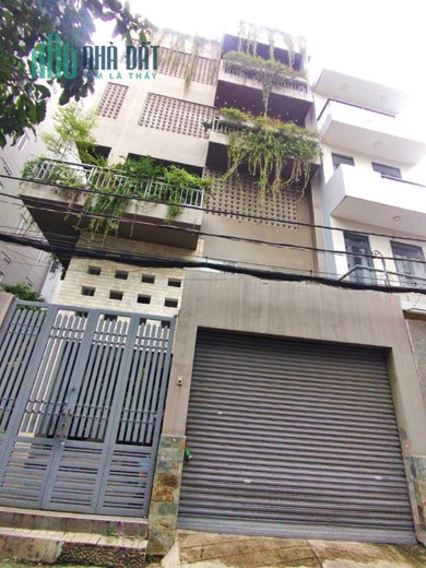 BIỆT THỰ CHÂU ÂU 6 tầng Ở VIỆT NAM có thang máy trong nhà 180m2 Huỳnh Tấn Phát, Quận 7. Bán 25 tỷ