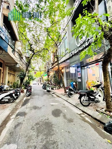 CHỊ UYÊN CHỦ CHUỖI SPA. CẦN B.ÁN NHÀ NGAY SÁT ĐÀI TRUYỀN HÌNH HÀ NỘI. PHÂN LÔ - KINH DOANH - VỈA HÈ