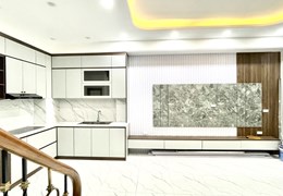 Bán nhà phố Thanh Bình Hà Đông 4,2tỷ 35m2 xây 5T 4PN rộng,4VS, VT đẹp Ô tô đỗ cửa LH 0333846866