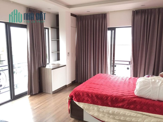 Bán nhà phố Trung Kính, Cầu Giấy 45m, 7 tầng, mt 4.5m. Giá: 15.2 tỷ