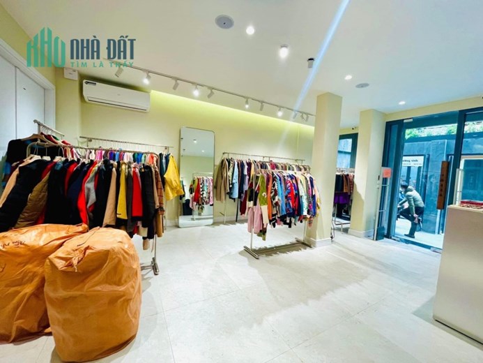 bán nhà Hoàng Cầu-Đống Đa 92m x 6tầng, thang máy, kinh doanh, ôtô tránh