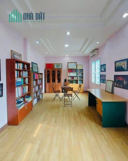 SIÊU PHẨM 3 TẦNG ,100M2,NGANG 5M,Ô TÔ TRONG NHÀ,  GIÁ CỰC RẺ-HUỲNH TẤN PHÁT P,PHÚ THUẬN Q7