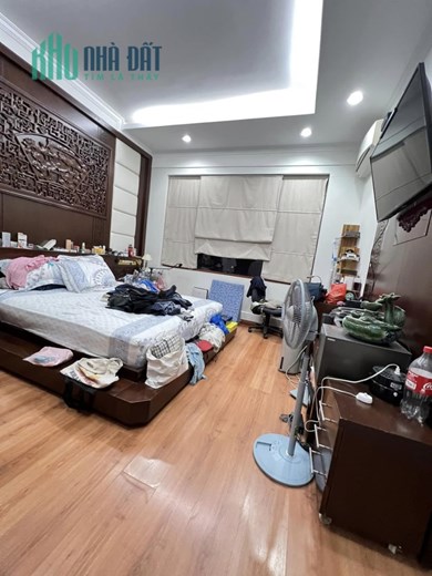Bán nhà đẹp kinh doanh vỉa hè phố Nguyên Văn Huyên Nghĩa Đô Cầu Giấy.