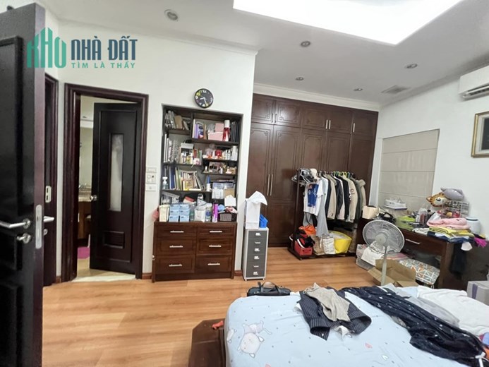 Bán nhà đẹp kinh doanh vỉa hè phố Nguyên Văn Huyên Nghĩa Đô Cầu Giấy.