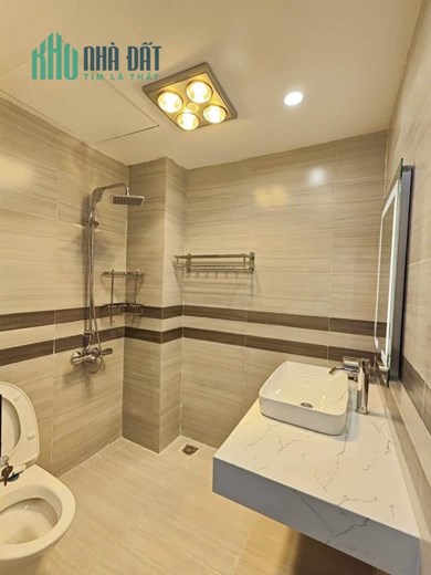 30M RA PHỐ - Ô TÔ VÀO NHÀ - Ô TÔ TRÁNH - 6 TẦNG THANG MÁY.
