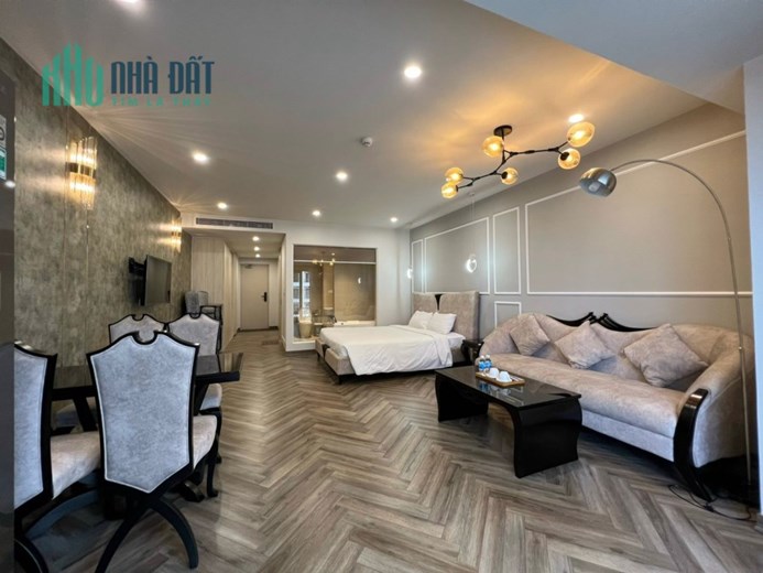 Cho thuê căn hộ cao cấp GoldCoast Tầng 28 Tháp Nam