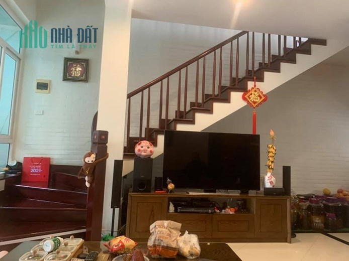 Bán ngôi nhà 129m2 phố Nghi Tàm, Tây Hồ 3 Thoáng Gara 2 Ô tô thông Kinh doanh vô địch 13.3 Tỷ