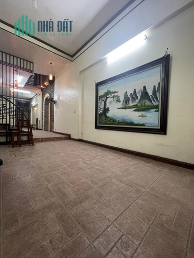 Phân lô lô ô tô tránh, vỉa hè, KD, Hoàng Cầu, Đống Đa, 71m2, 5T, mt 4m, 17.2 tỷ