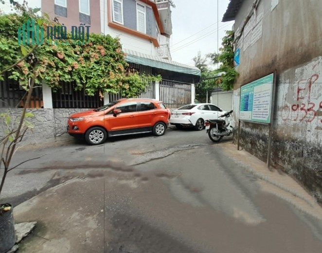 Bán Gấp Nhà 40m2 Hoàng Diệu 2,Thủ Đức,xe hơi tấn cửa,SHR công nhận đủ chỉ 2.2 tỷ