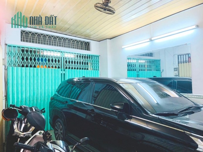 Bán nhà gấp mặt tiền Kim Biên Quận 5 84m2 kinh doanh chỉ 26 tỷ 9 xe hơi vào nhà