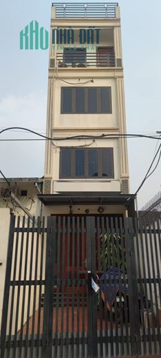 kinh doanh, vỉa hè đường 8 m.. nhà 4 tầng dân xây 57m2 chỉ hơn 3 tỷ tại CỰ KHỐI ,LONG BIÊN.
