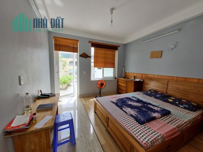 Vị trí ĐỈNH sát mặt tiền, HXH Bành Văn Trân, 90m2 4 Tầng, giảm lần 3 còn 11 Tỷ TL