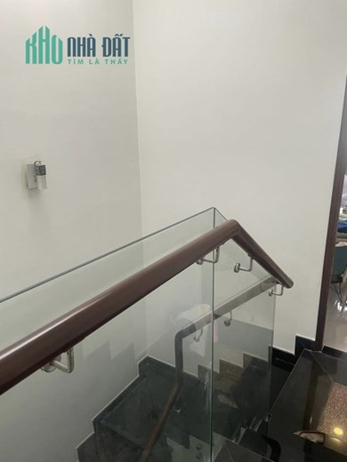 CHỦ GIẢM TIẾP 100tr, LÔ GÓC 2 MẶT TIỀN, KINH DOANH TỐT, ĐẦU TƯ SINH LỜI NGAY 1 TỶ.