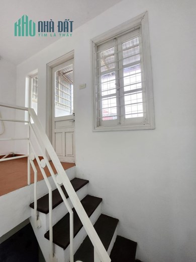 HIẾM-NHÀ PHỐ VĨNH PHÚC 35M NHỈNH 5TY 2 MẶT NGÕ Ô TÔ ĐỖ CỔNG