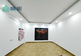 GIẢM CHÀO SÂU! Bán nhà Bế Văn Đàn 57m2, KINH DOANH, Ô TÔ, 6 tỷ chút.