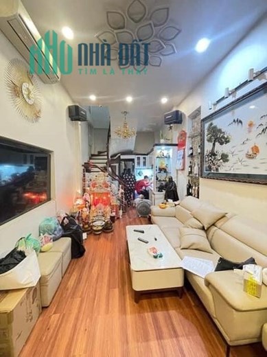 ĐỈNH. Nhà đẹp gần công viên Thống Nhất, tặng nội thất, 15m ra Ô TÔ tránh. Sổ nở hậu. DT 31m*7T*mặt