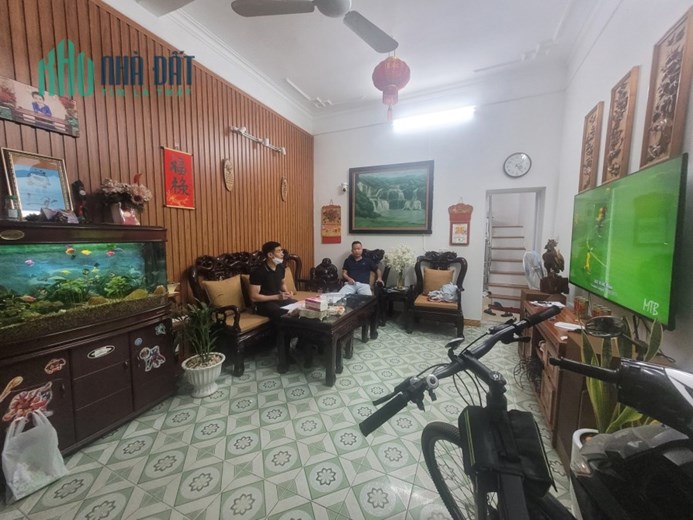 Gia đình cần bán nhà 4 tầng DT 38m tại Quan Nhân - Thanh Xuân