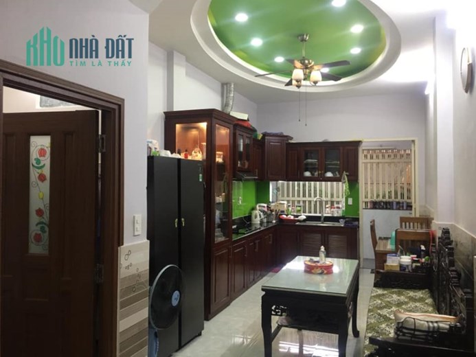 Giá Rẻ ! Chợ Tân Hương Tân Phú, Hẻm Nhựa Xe Tải, Kinh Doanh Tốt, 60m2x3 Tầng. Chỉ 4.5 Tỷ