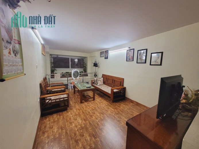Bán gấp nhà 5 tầng x DT 30m tại 328 Nguyễn Trãi - Thanh Xuân