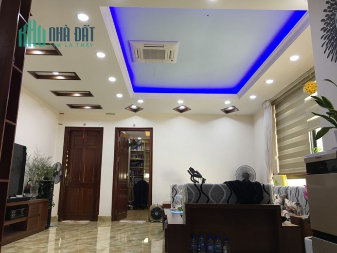 Tôi chính chủ bán chung cư Ngoại Giao Đoàn, Bắc Từ Liêm, 4,9 tỷ, nội thất xịn, tự tay hoàn thiện