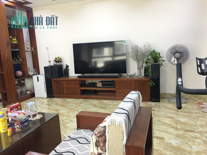Tôi chính chủ bán chung cư Ngoại Giao Đoàn, Bắc Từ Liêm, 4,9 tỷ, nội thất xịn, tự tay hoàn thiện