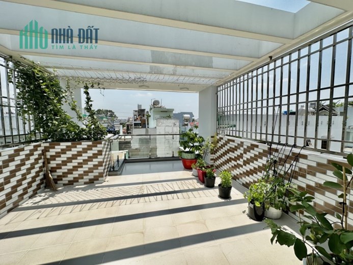 Ngộp Bán Nhà HXH Đường Hòa Bình - 54m2 - 5 tầng