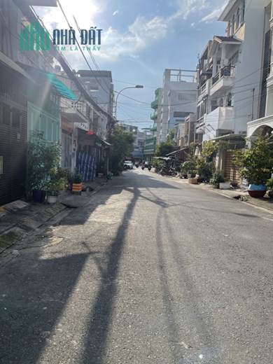 BÁN GẤP NHÀ HẺM NHỰA 8M ÂU DƯƠNG LÂN QUẬN 8 - NHÀ 4 TẦNG ĐẸP NGANG HIẾM 5 X18M NHỈNH 10 TỶ.