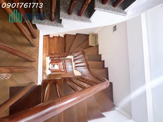 Bán nhà phố Cầu Giấy, ô tô kinh doanhgì cũng đỉnh, 15m ra phố, 60m2m2, hơn 10tỷ.