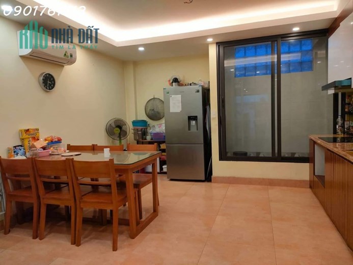 Bán nhà phố Yên Hòa - Cầu Giấy 35m2 x 5 tầng - ngõ nông - gần phố - nhà đẹp - chỉ 4 tỷ5