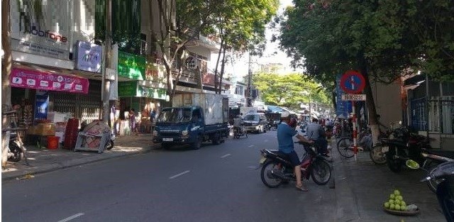 Nhà Mặt Tiền Hoàng Diệu 2 chiều 42m2, 3 tầng, Ngang 5, 5.x tỷ