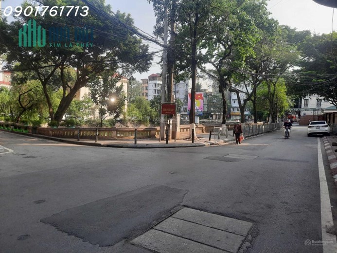 Chính chủ bán nhà ngõ 68 Cầu Giấy, 7 tầng thang máy, ô tô đỗ cửa, gần hồ điều hòa, nhỉnh 7 tỷ