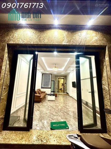 Chính chủ bán nhà ngõ 68 Cầu Giấy, 7 tầng thang máy, ô tô đỗ cửa, gần hồ điều hòa, nhỉnh 7 tỷ
