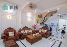 Bán Nhà HXH Ni Sư Huỳnh Liên Phường 10 Tân Bình Gía 17.6 Tỷ.