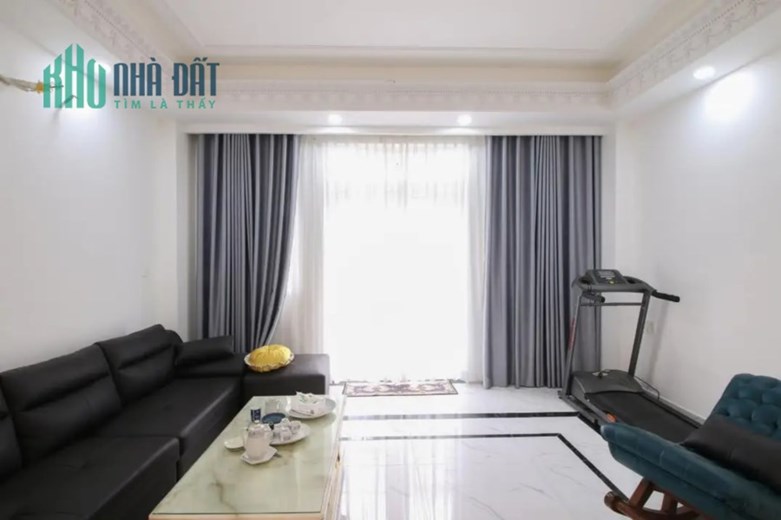 Bán Nhà HXH Ni Sư Huỳnh Liên Phường 10 Tân Bình Gía 17.6 Tỷ.