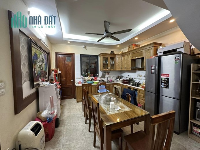 80m Mặt Tiền 6m Phố Đội Cấn Ba Đình. Xây Tòa Bulding Cho Thuê Cực Hợp Lý. Chủ Cần Bán Gấp