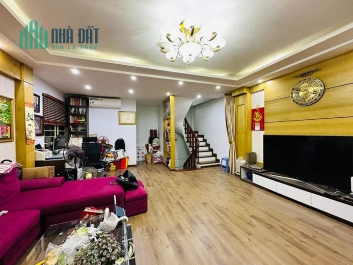 38m Mặt Tiền 5m Giá 3.2 Tỷ Phố Thụy Khuê Tây Hồ. Chủ Cần Bán Gấp Để Mua Chung Cư