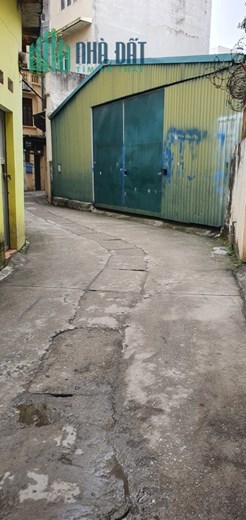 Bán nhà Hoàng Tăng Bí- Thụy Phương 52m, lô góc, oto đõ cửa, ngõ thông, kinh doanh,xây ccmn, giá chỉ
