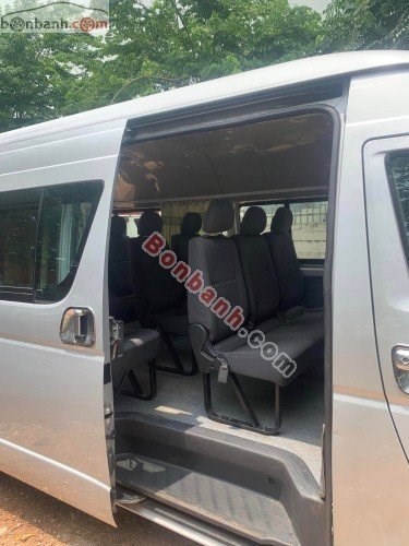 Xe Toyota Hiace 2013 1 bắc hải ,phường 15, quận 10, TP HCM
