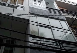Bán nhà mặt tiền oto trước cửa, Đường số4, quận 4 , chỉ 3.8 tỷ.