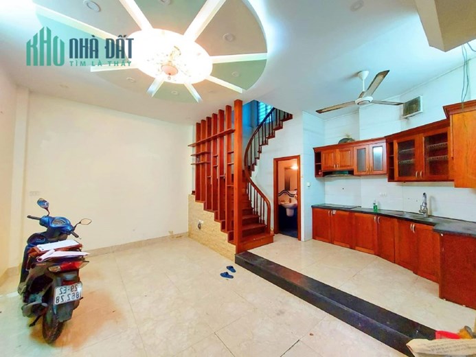 SIÊU HIẾM NGUYỄN CHÍ THANH, LÔ GÓC, Ô TÔ , 45M KINH DOANH, 6 tỷ 5