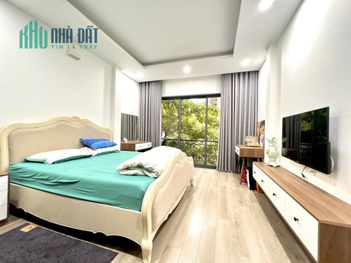 Bán nhà phân lô khu Đầm Trấu 50mx6PNxMT4m ô tô, KD, nhỉnh 13 tỷ. LH: 0366051369