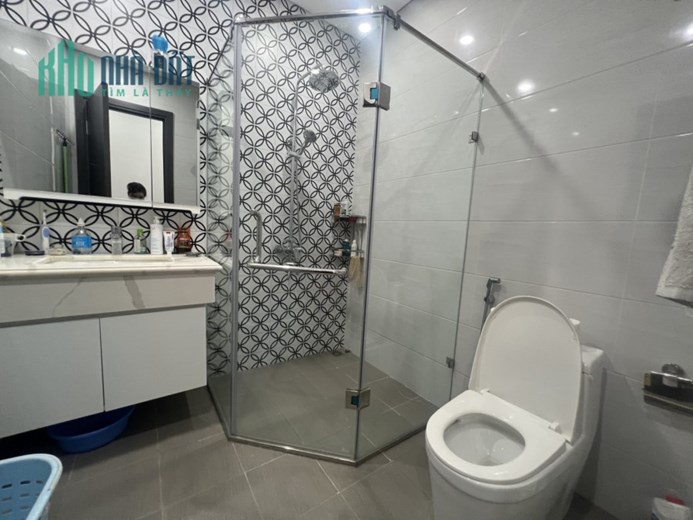 Bán nhà phân lô khu Đầm Trấu 50mx6PNxMT4m ô tô, KD, nhỉnh 13 tỷ. LH: 0366051369