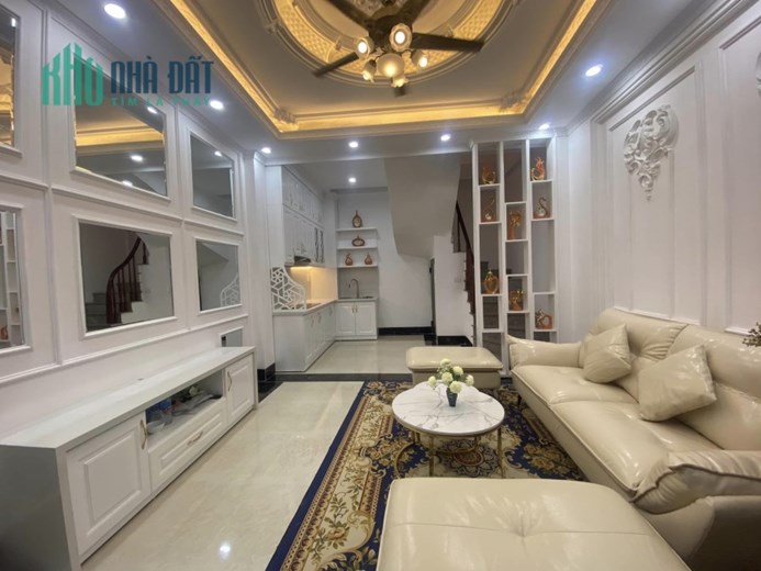 NHÀ GIẢM GIÁ MP Nghĩa Tân giá 12.3 tỷ, 60m2, 2 mặt tiền, KD lớn
