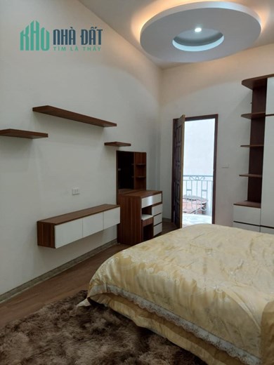 BÁN NHÀ VĂN CAO, BA ĐÌNH, TẶNG NỘI THẤT, 40M2 4 TẦNG, GIÁ 4.3 TỶ